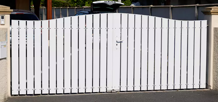 Why Choose Us for Residential Gate Repair in Sainte-Brigitte-de-Laval, QC?
